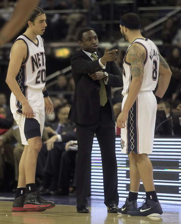 米兰体育-德罗巴在篮网比赛中败北，锐不可当引发热议！热度持续攀升(德罗巴巅峰什么水平)