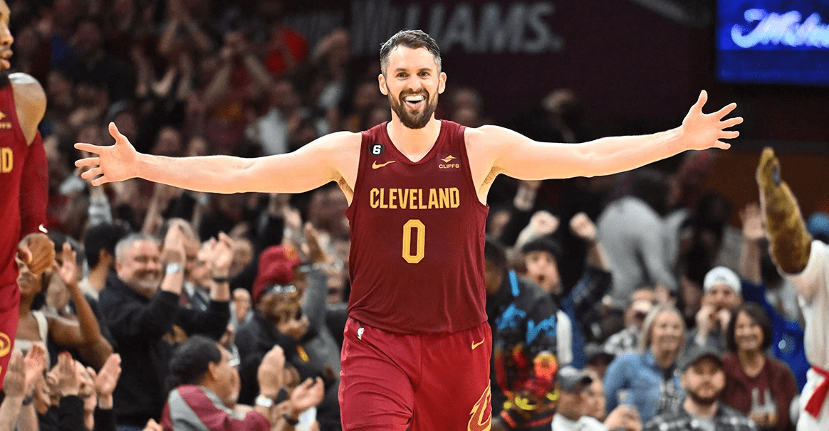 MILAN-官宣日体能课后，克里夫兰骑士豪取连胜备战欧冠，底气十足，更衣室氛围转暖的简单介绍