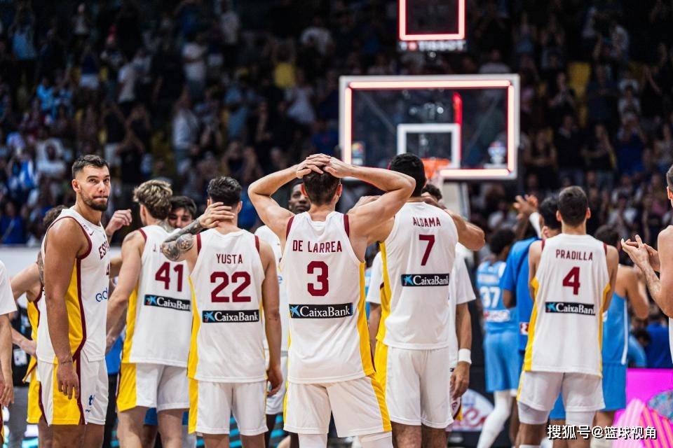 MILAN- 铁道游击队歌曲 