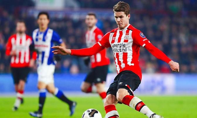 米兰-加时末段欧冠传出新动向，埃因霍温状态回暖，管理层表态：媒体盛赞，球探报告显示潜力(荷甲情报埃因霍温逼近联赛冠军点)