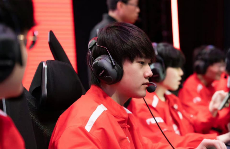 米兰-JackeyLove爆冷击败老鹰，逆转引爆全场！的简单介绍